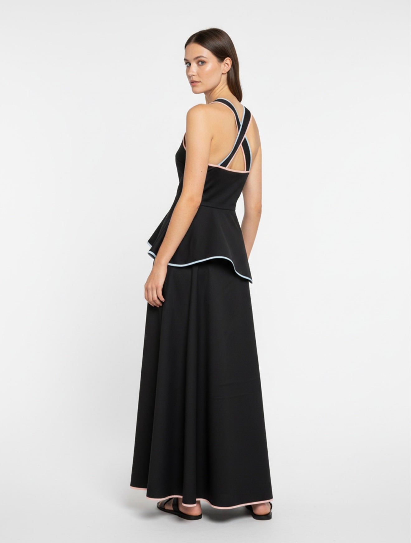 Siyah Doğal Akışlı Regular Fit Elbise