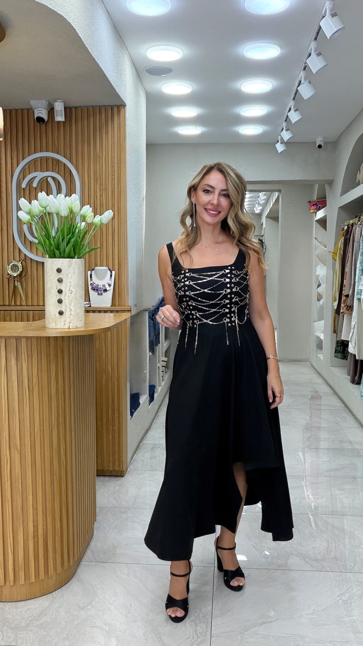 TUNA DRESS